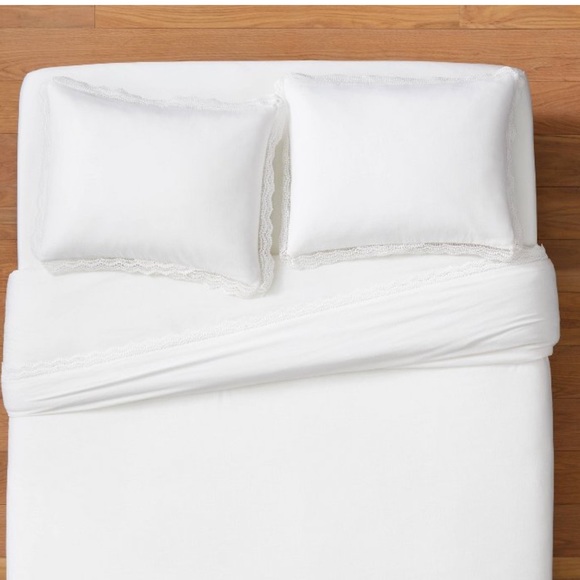 Threshold Designed with Studio McGee- King lace border cotton slub sham in white - Picture 7 of 7